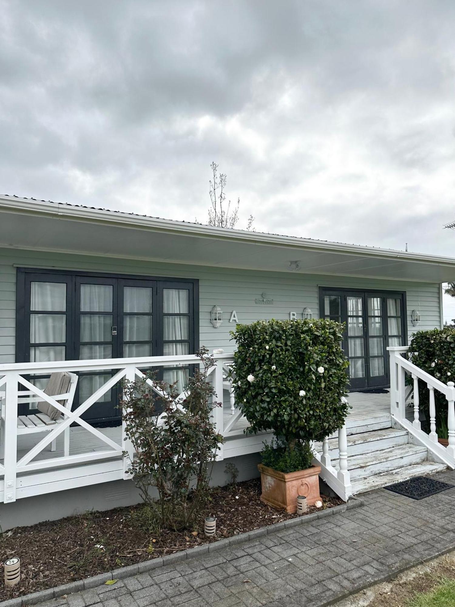 Bycroft Lodge Karaka Kültér fotó